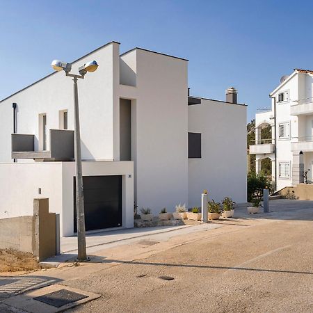 Modern, 2 Bedroom Apartment Hvar Town Esterno foto