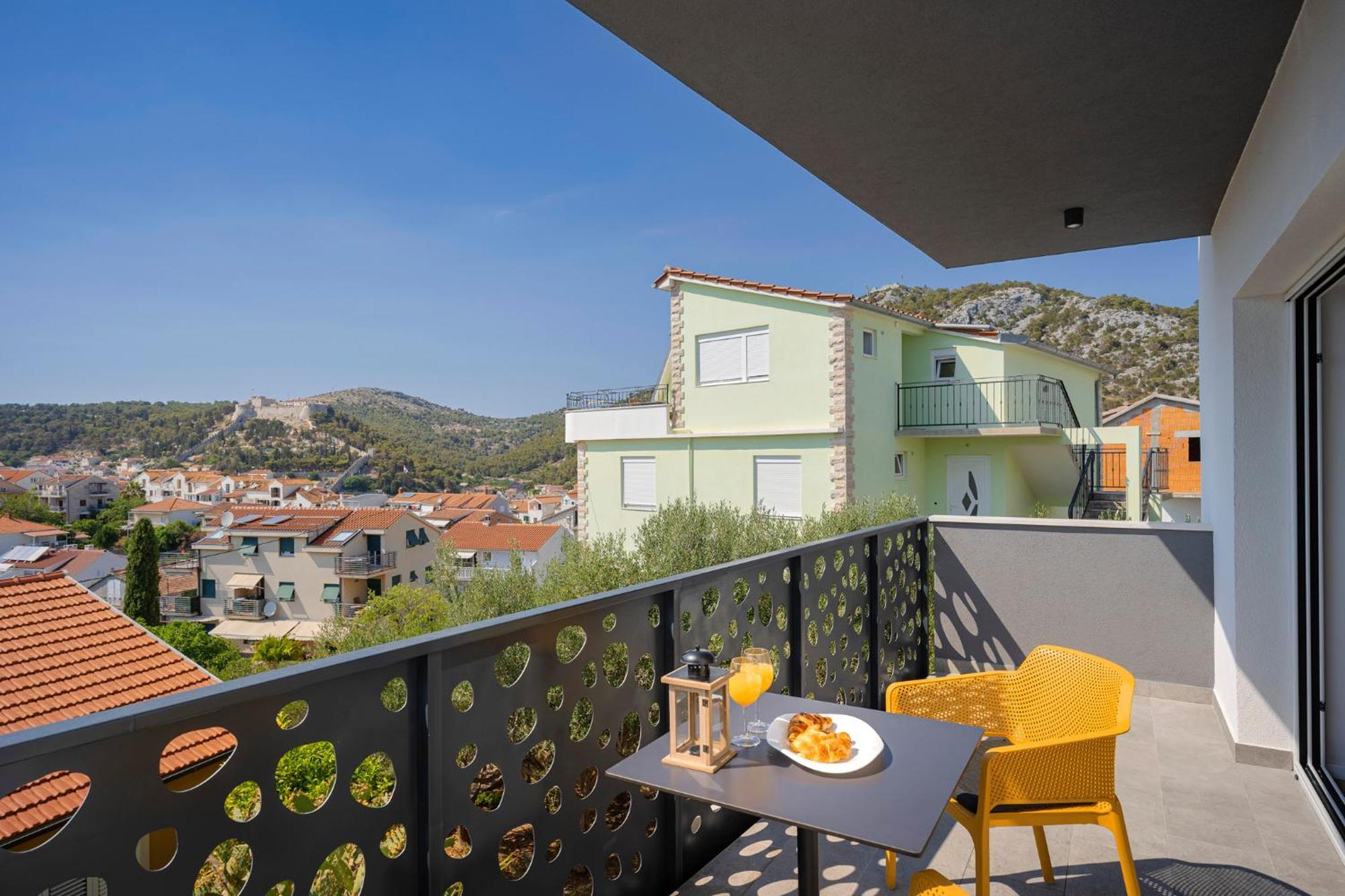 Modern, 2 Bedroom Apartment Hvar Town Esterno foto